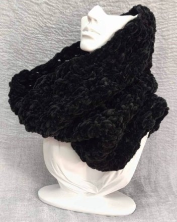 16  γ  κασκολ μαυρο βελουδινο (1)